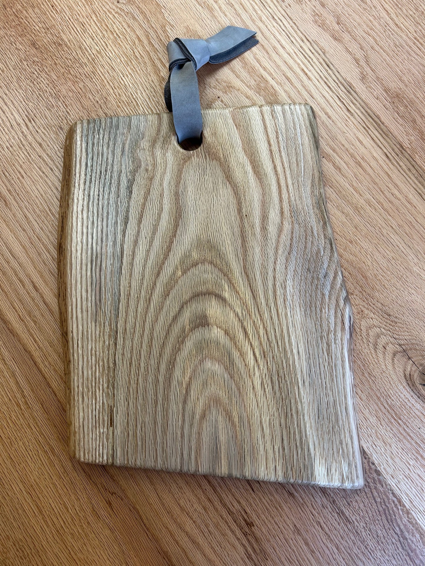 Medium Oak Charcuterie Board