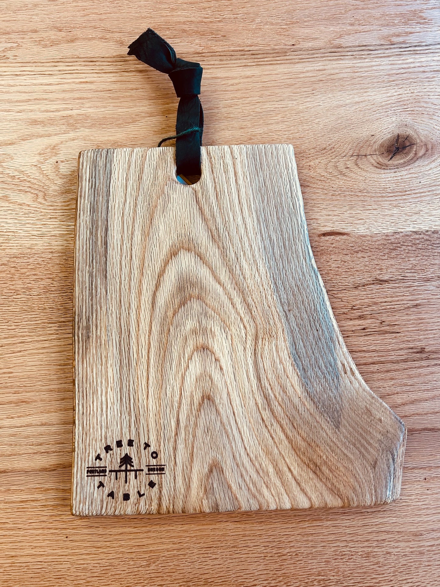 Medium Oak Charcuterie Board