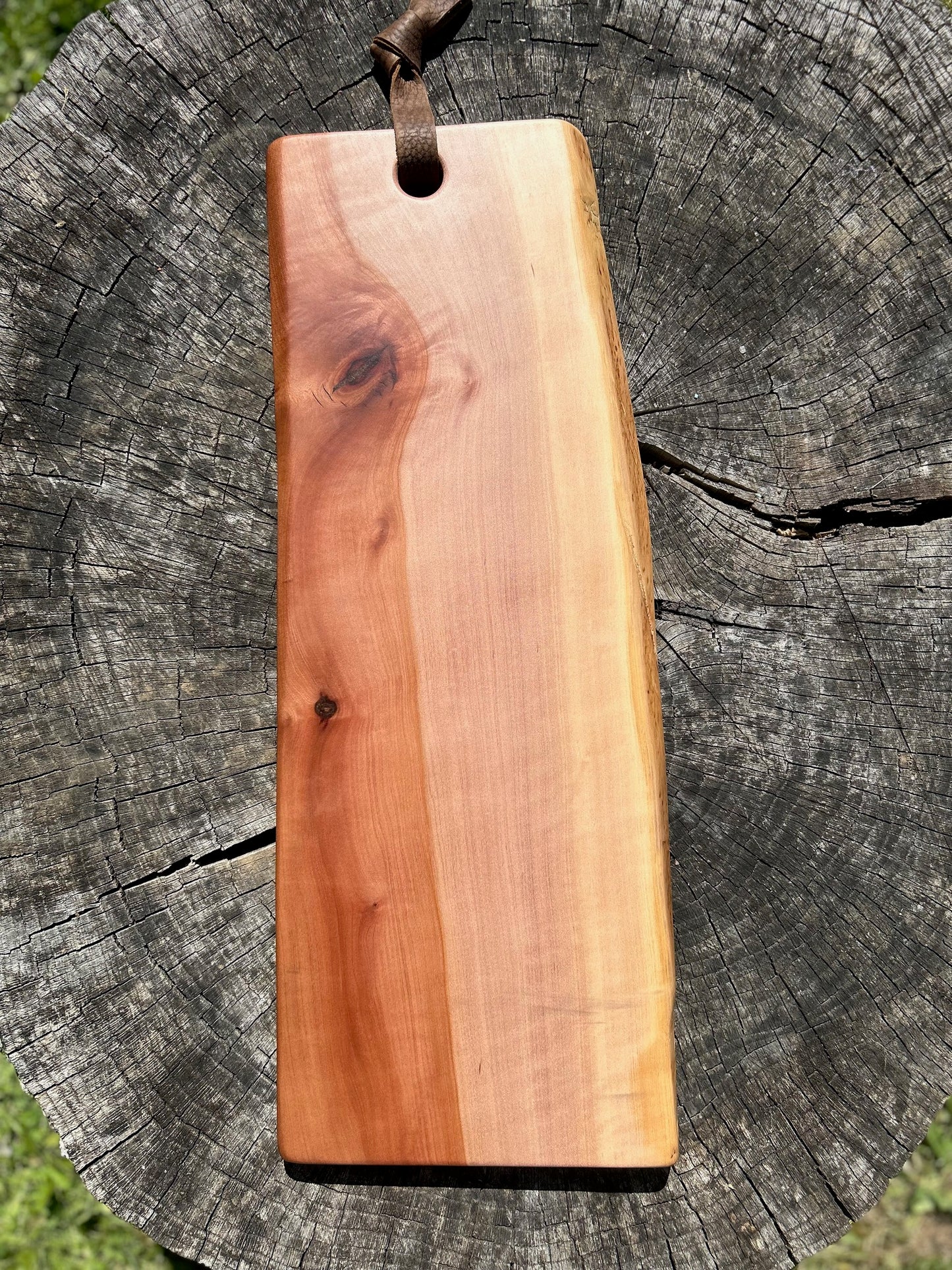 Large Madrone Charcuterie Board
