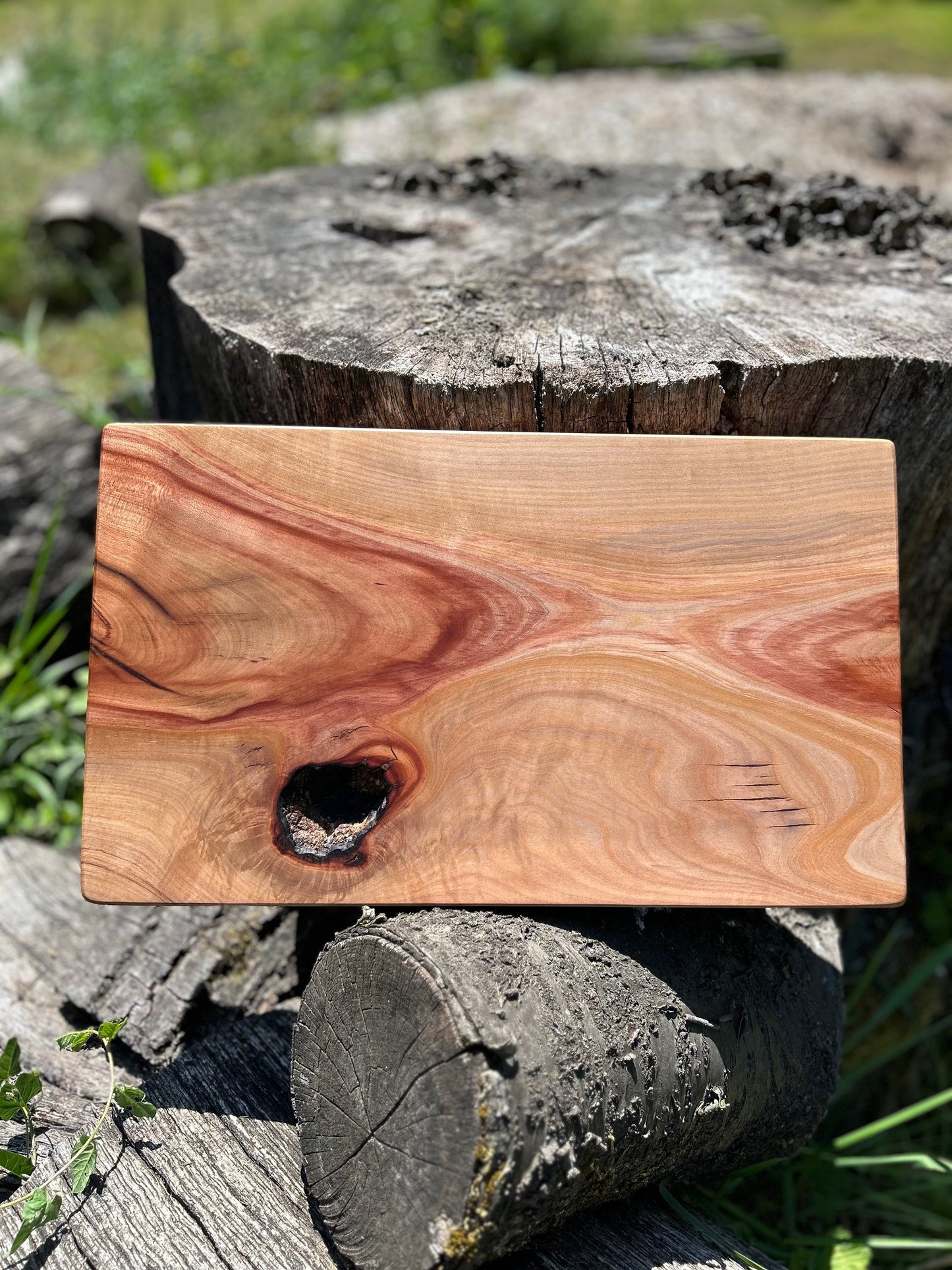 Medium Madrone Board