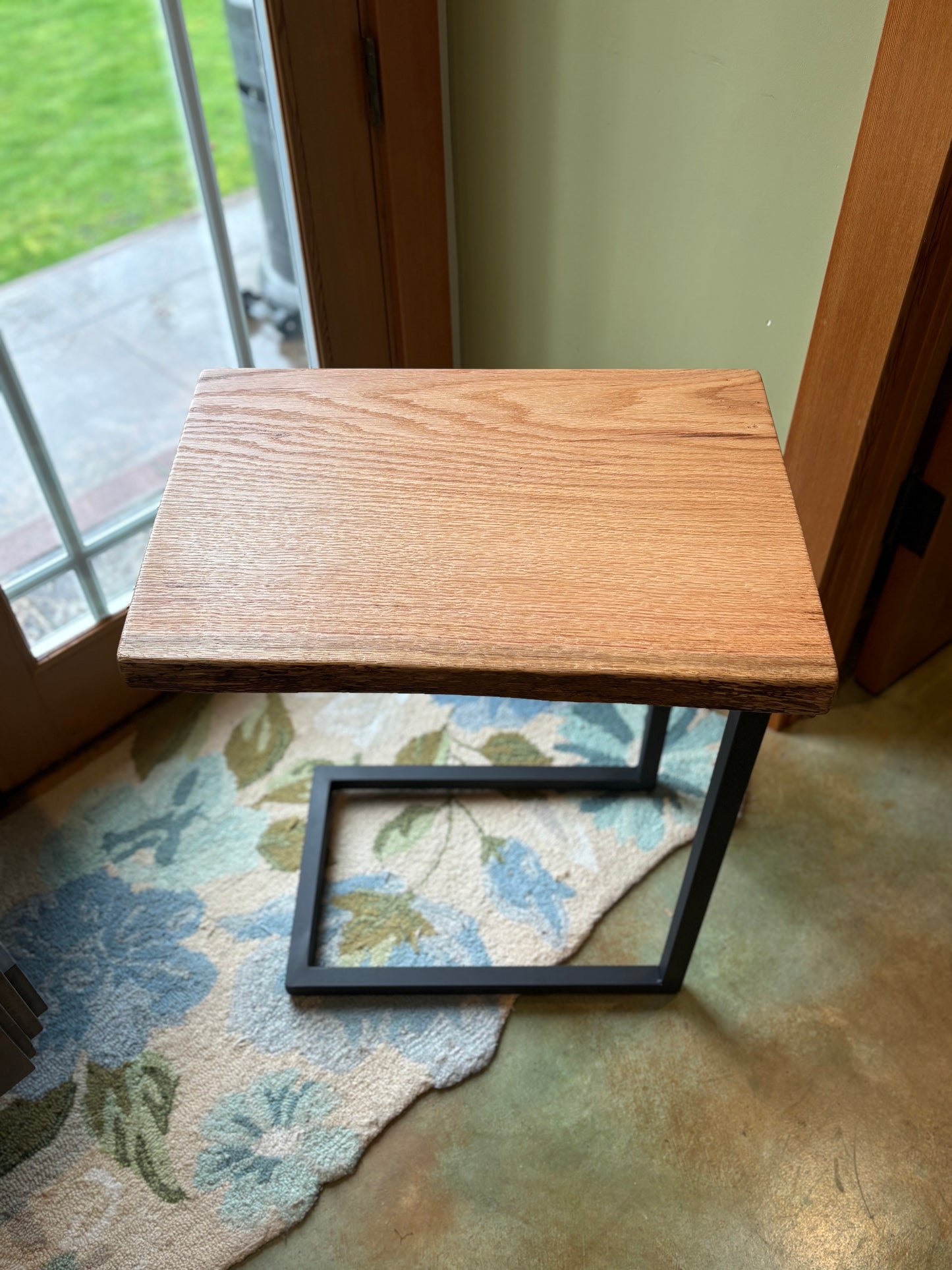 Live Edge Oak C-Table (Pair)