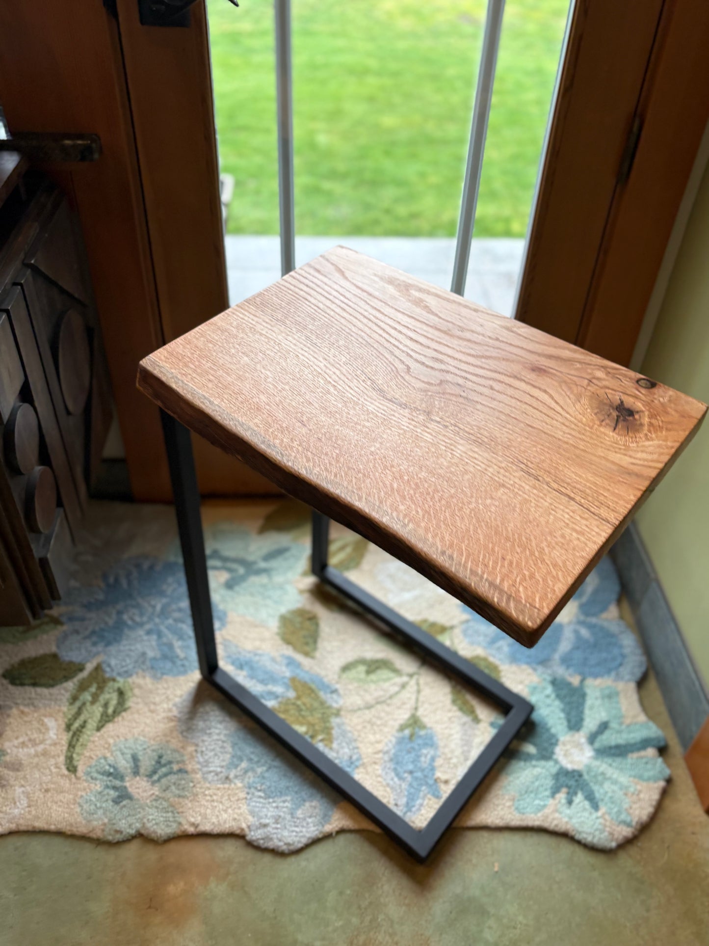 Live Edge Oak C-Table (Pair)