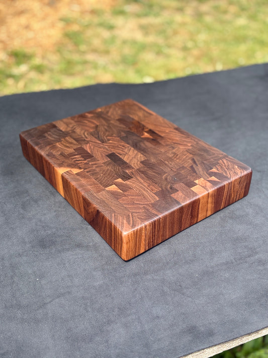 Deluxe Black Walnut Chopping Block