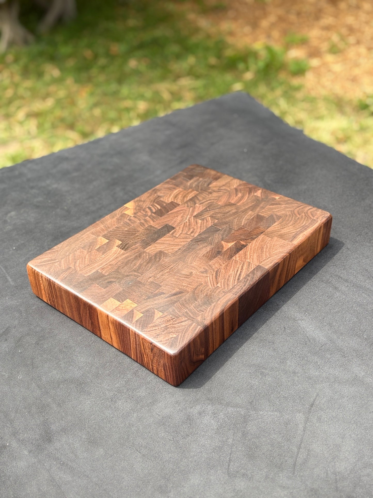 Deluxe Black Walnut Chopping Block